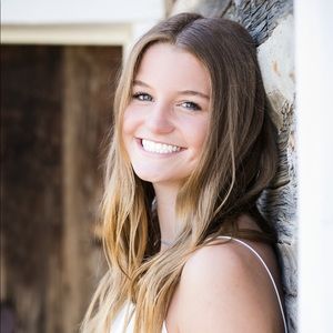 Meet your Posher, Ellie